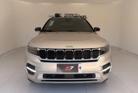 JEEP COMMANDER 2.2 TURBO DIESEL OVERLAND AT9 JEEP COMMANDER 2.2 TURBO DIESEL OVERLAND AT9