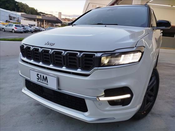 JEEP COMMANDER 2.0 HURRICANE 4 TURBO GASOLINA OVERLAND AT9