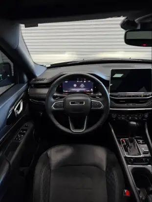 JEEP-COMPASS-2.0 HURRICANE 4 TURBO GASOLINA BLACKHAWK AT9 JEEP-COMPASS-2024