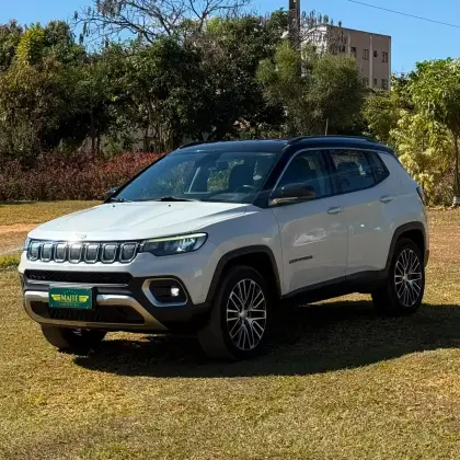 JEEP COMPASS 2.0 TD350 TURBO DIESEL LIMITED AT9 JEEP COMPASS 2.0 TD350 TURBO DIESEL LIMITED AT9