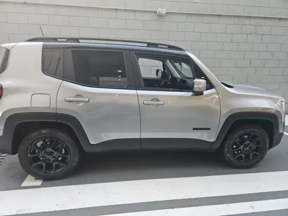 JEEP RENEGADE 1.8 16V FLEX SPORT 4P AUTOMÁTICO