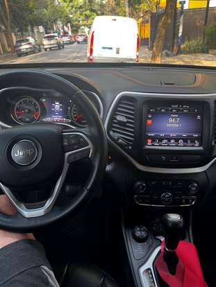 JEEP-CHEROKEE-2015