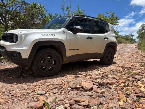 JEEP-RENEGADE-2025