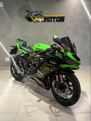 KAWASAKI NINJA ZX-6R 