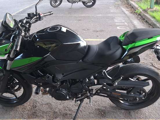 KAWASAKI-Z400 KAWASAKI-Z400-2022