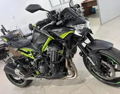 KAWASAKI Z900 KAWASAKI Z900