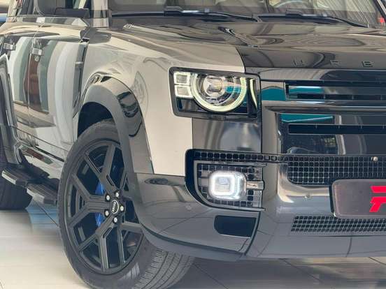 LAND ROVER-DEFENDER-2024