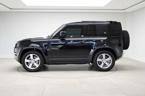 LAND ROVER-DEFENDER-2022