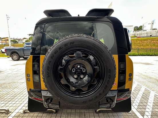 LAND ROVER-DEFENDER-3.0 D350 TURBO DIESEL MHEV 110 TROPHY EDITION AWD AUTOMÁTICO LAND ROVER-DEFENDER-2026