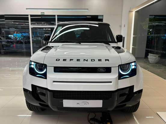 LAND ROVER-DEFENDER-2026