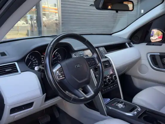 LAND ROVER-DISCOVERY SPORT-2.0 16V SI4 TURBO GASOLINA SE 4P AUTOMÁTICO LAND ROVER-DISCOVERY SPORT-2015