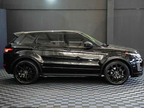 LAND ROVER-RANGE ROVER EVOQUE-2.0 16V D240 BITURBO DIESEL R-DYNAMIC HSE 4P AUTOMÁTICO LAND ROVER-RANGE ROVER EVOQUE-2017