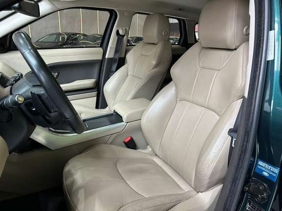 LAND ROVER-RANGE ROVER EVOQUE-2.0 SE 4WD 16V GASOLINA 4P AUTOMÁTICO LAND ROVER-RANGE ROVER EVOQUE-2017
