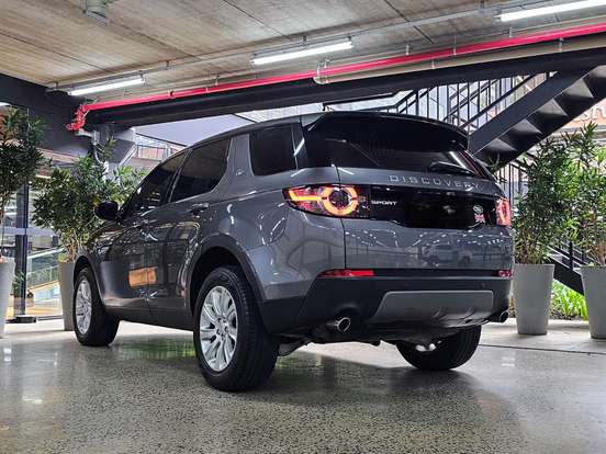 LAND ROVER-DISCOVERY SPORT-2.0 16V SI4 TURBO FLEX SE 4P AUTOMÁTICO LAND ROVER-DISCOVERY SPORT-2019