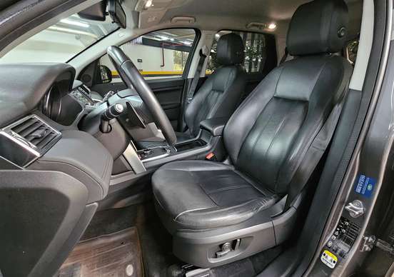 LAND ROVER-DISCOVERY SPORT-2019