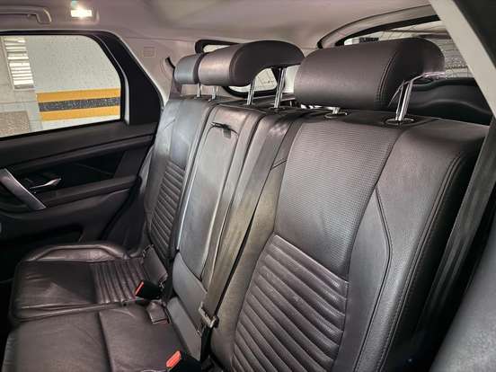 LAND ROVER-DISCOVERY SPORT-2020
