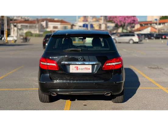 MERCEDES-BENZ-B 200-1.6 SPORT TURBO GASOLINA 4P AUTOMÁTICO MERCEDES-BENZ-B 200-2014