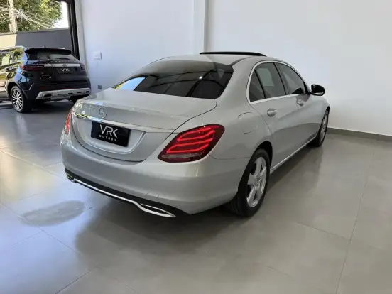 MERCEDES-BENZ-C 200-2.0 CGI AVANTGARDE 16V GASOLINA 4P AUTOMÁTICO MERCEDES-BENZ-C 200-2015