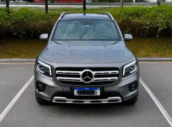 MERCEDES-BENZ-GLB 200-2022
