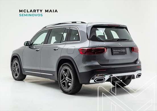 MERCEDES-BENZ-GLB 220-2.0 MHEV AMG LINE 4MATIC 8G-DCT MERCEDES-BENZ-GLB 220-2024