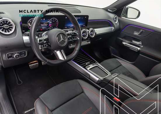 MERCEDES-BENZ-GLB 220-2.0 MHEV AMG LINE 4MATIC 8G-DCT MERCEDES-BENZ-GLB 220-2024