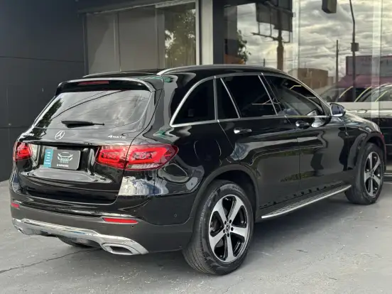 MERCEDES-BENZ-GLC 220d-2021