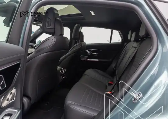 MERCEDES-BENZ-GLC 300-2026