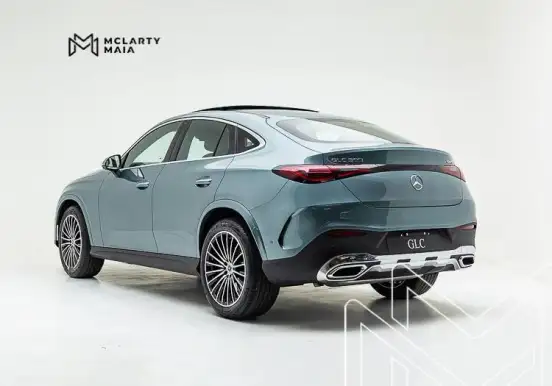 MERCEDES-BENZ-GLC 300-2026