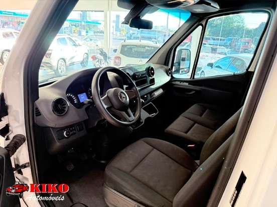 MERCEDES-BENZ-SPRINTER-2020