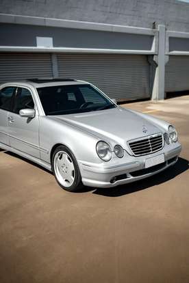 MERCEDES-BENZ-E 55 AMG-1999