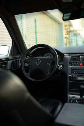 MERCEDES-BENZ-E 55 AMG-1999