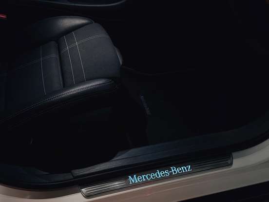 MERCEDES-BENZ-GLA 200-1.6 CGI ADVANCE 16V TURBO FLEX 4P AUTOMÁTICO MERCEDES-BENZ-GLA 200-2017