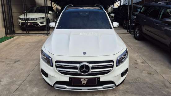 MERCEDES-BENZ-GLB 200-2020