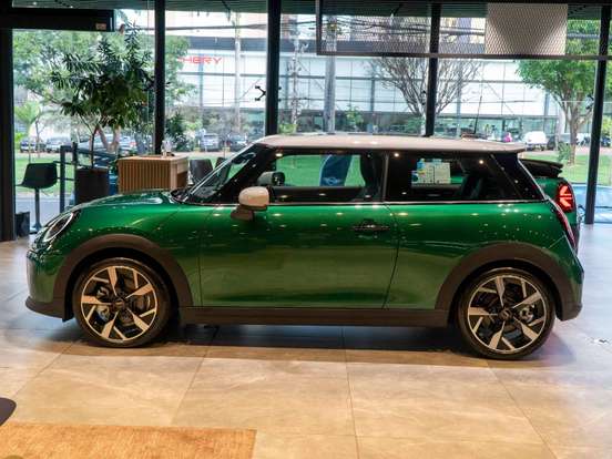 MINI-COOPER-2.0 16V TWINPOWER GASOLINA S TOP 2P STEPTRONIC MINI-COOPER-2025