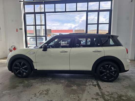 MINI-COOPER-2.0 S CLUBMAN 16V TURBO GASOLINA 4P AUTOMÁTICO MINI-COOPER-2019