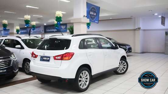 MITSUBISHI-ASX-2016