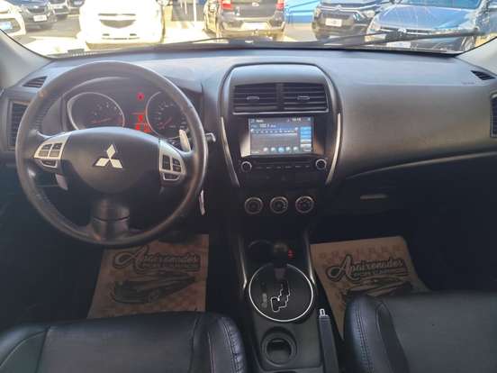 MITSUBISHI-ASX-2011