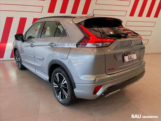 MITSUBISHI-ECLIPSE CROSS-2022