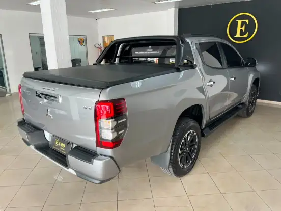 MITSUBISHI-L200 TRITON-2.4 16V TURBO DIESEL SPORT HPE CD 4P 4X4 AUTOMÁTICO MITSUBISHI-L200 TRITON-2023