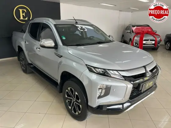 MITSUBISHI L200 TRITON 2.4 16V TURBO DIESEL SPORT HPE-S CD 4P 4X4 AUTOMÁTICO MITSUBISHI L200 TRITON 2.4 16V TURBO DIESEL SPORT HPE-S CD 4P 4X4 AUTOMÁTICO