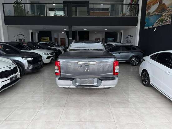 MITSUBISHI-L200 TRITON-2.4 16V TURBO DIESEL SPORT HPE-S CD 4P 4X4 AUTOMÁTICO MITSUBISHI-L200 TRITON-2021
