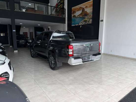 MITSUBISHI-L200 TRITON-2021