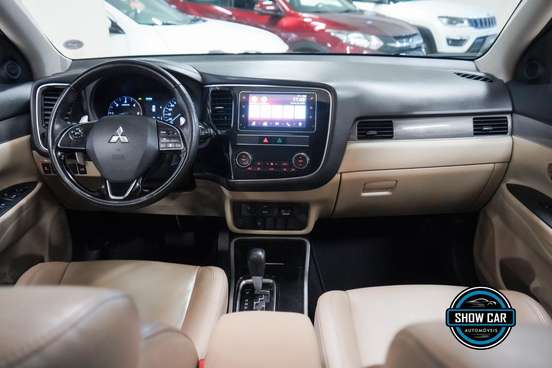 MITSUBISHI-OUTLANDER-2.2 MIVEC DI-D DIESEL HPE-S AWD AUTOMÁTICO MITSUBISHI-OUTLANDER-2018