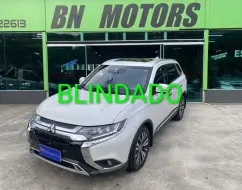 MITSUBISHI OUTLANDER 3.0 MIVEC V6 GASOLINA HPE-S AWD AUTOMÁTICO MITSUBISHI OUTLANDER 3.0 MIVEC V6 GASOLINA HPE-S AWD AUTOMÁTICO