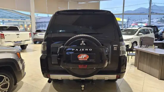 MITSUBISHI-PAJERO FULL-3.2 HPE 4X4 16V TURBO INTERCOOLER DIESEL 4P AUTOMÁTICO MITSUBISHI-PAJERO FULL-2013