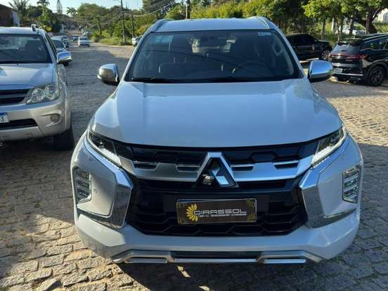 MITSUBISHI-PAJERO SPORT-2.4 16V MIVEC TURBO DIESEL HPE AWD AUTOMÁTICO MITSUBISHI-PAJERO SPORT-2024