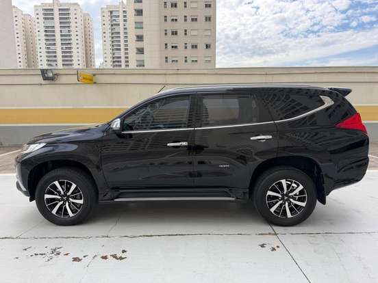 MITSUBISHI-PAJERO SPORT-2.4 16V MIVEC TURBO DIESEL HPE AWD AUTOMÁTICO MITSUBISHI-PAJERO SPORT-2019