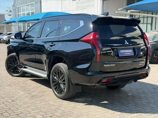 MITSUBISHI-PAJERO SPORT-2024