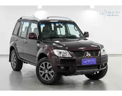 MITSUBISHI PAJERO TR4 2.0 4X2 16V 140CV FLEX 4P MANUAL MITSUBISHI PAJERO TR4 2.0 4X2 16V 140CV FLEX 4P MANUAL