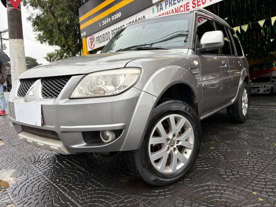 MITSUBISHI-PAJERO TR4-2.0 GLS 4X4 16V FLEX 4P MANUAL MITSUBISHI-PAJERO TR4-2012